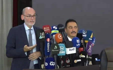 El embajador británico hace hincapié en la creación de condiciones adecuadas para un regreso seguro a Shingal