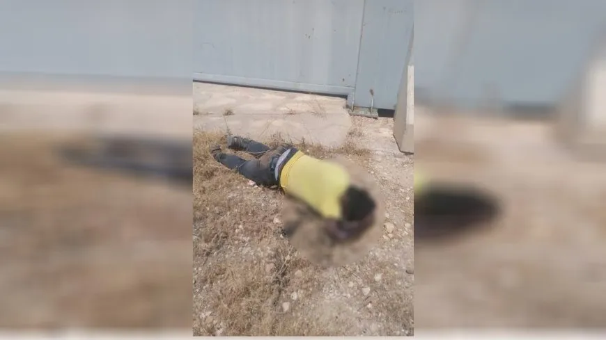 Los soldados turcos matan a un hombre