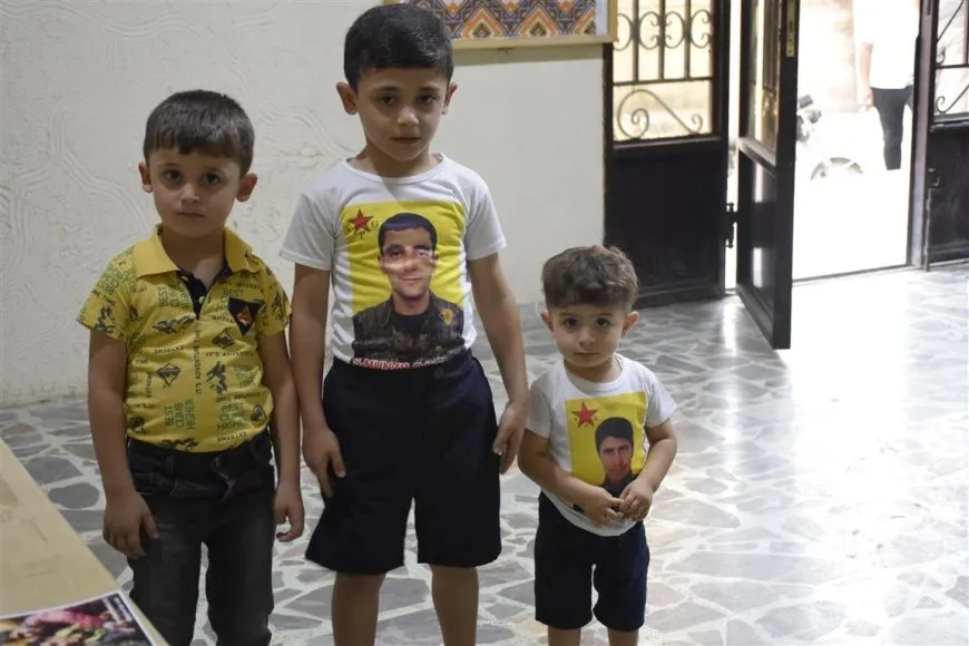 El documental La Promesa de los Tres Mártires se proyecta en Qamishlo