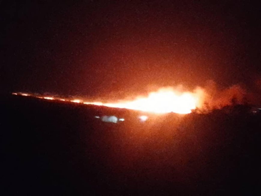 Bombardeo turco en el campo del cantón de Manbij