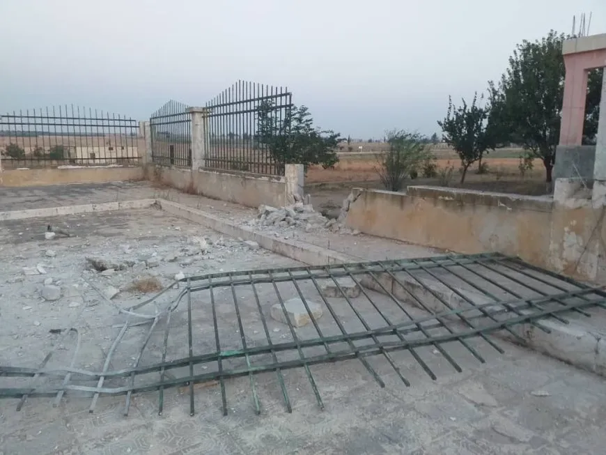 La ocupación turca y sus mercenarios atacan una escuela en el cantón de Afrin y Shahba