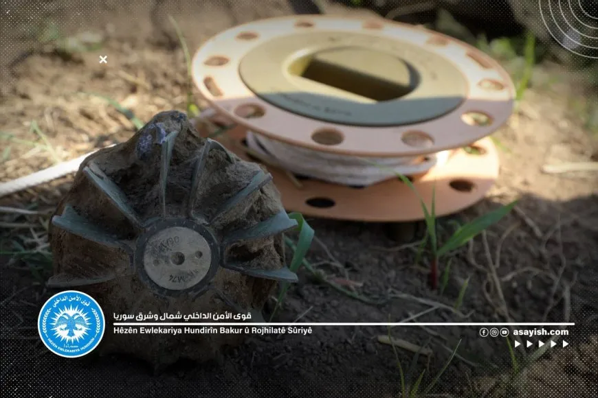 Las fuerzas de seguridad interna retiran un proyectil sin detonar en Deir ez-Zor