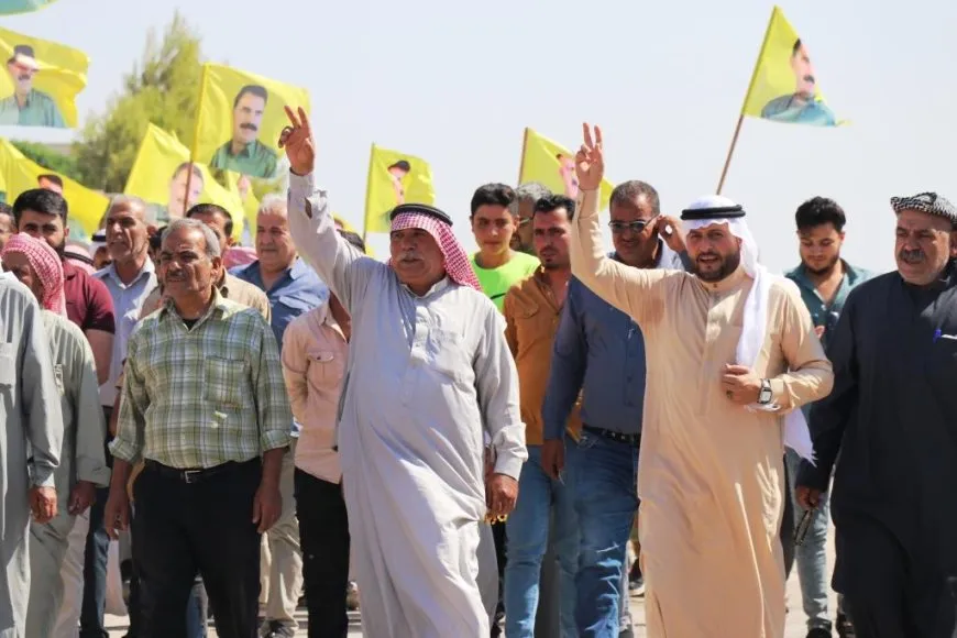 Los residentes de Manbij condenan la ocupación y el aislamiento