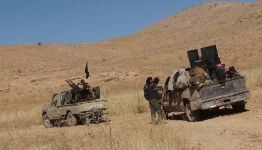     SOHR: 20 personas, en su mayoría fuerzas de Damasco, muertas en ataques de ISIS en una semana