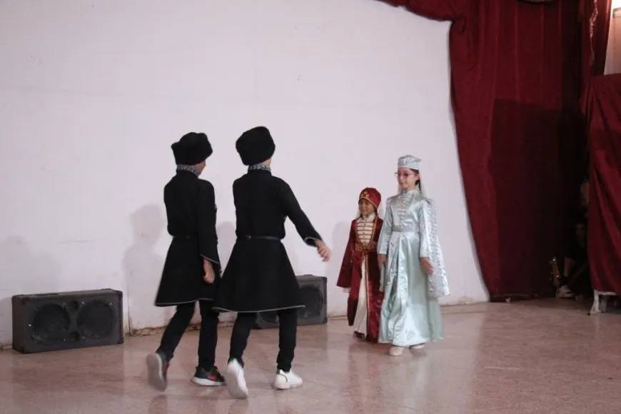 Finaliza el Festival Infantil en Manbij