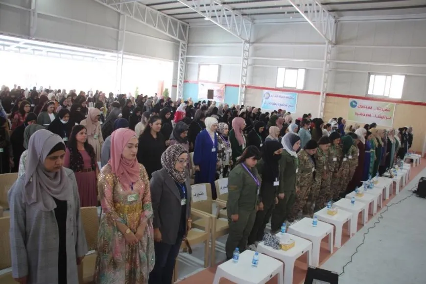El Consejo de Mujeres de Manbij celebra su segunda conferencia