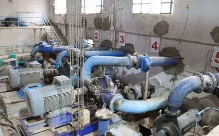 El Municipio Popular de Qamishlo advierte a los residentes sobre el uso del agua