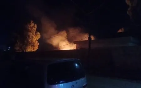 En fotos-vídeo, efectos del bombardeo turco de una clínica en Qamishlo