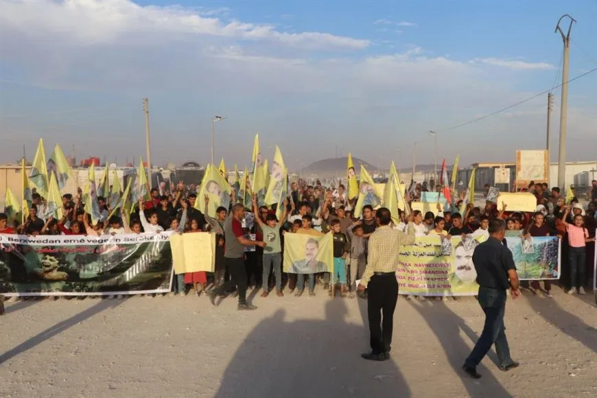 Los desplazados internos de Serêkaniyê protestan contra la ocupación