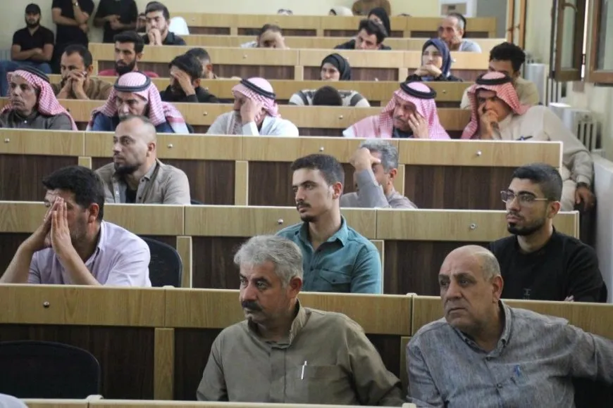 Los habitantes del cantón de Manbij honran la memoria de la mártir Hevrîn Xelef