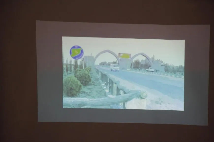 Los habitantes del cantón de Manbij honran la memoria de la mártir Hevrîn Xelef