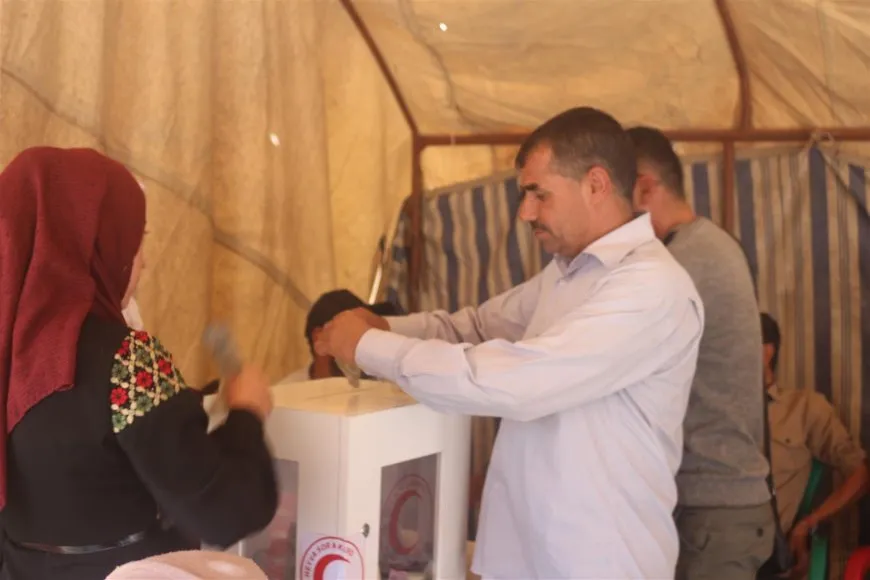 Abren un centro para ayudar a refugiados del Líbano en Hol