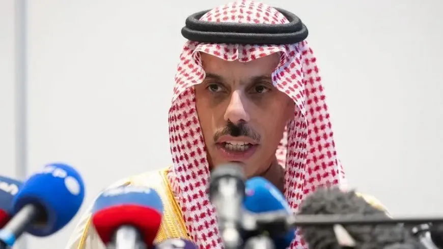 Riad: la condición para establecer relaciones con Israel es la creación de un Estado palestino