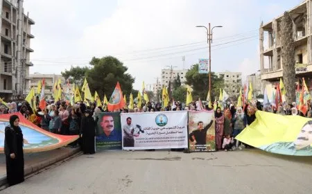 Continúan las actividades que exigen la libertad física del líder Ocalan