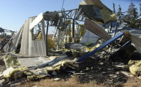 La empresa Kobanê en Ain Isa queda completamente destruida tras el ataque turco