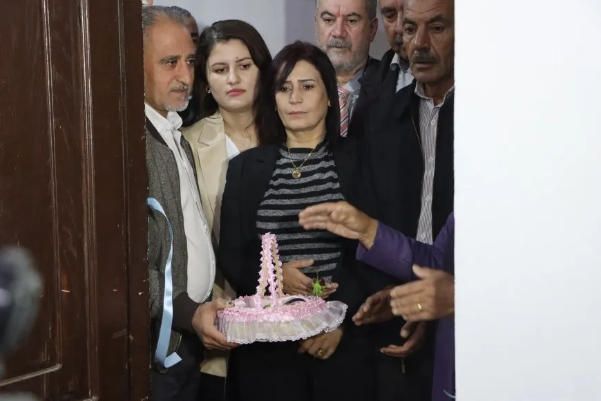La Unión de Yazidíes Sirios abre su oficina en Qamishlo