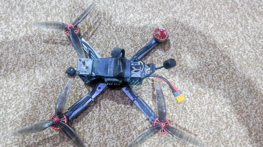 Los combatientes del Consejo Militar de Manbij derriban un dron