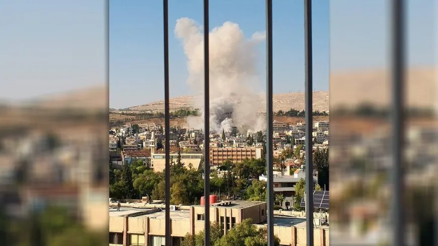 Israel ataca el barrio de Meze en Damasco