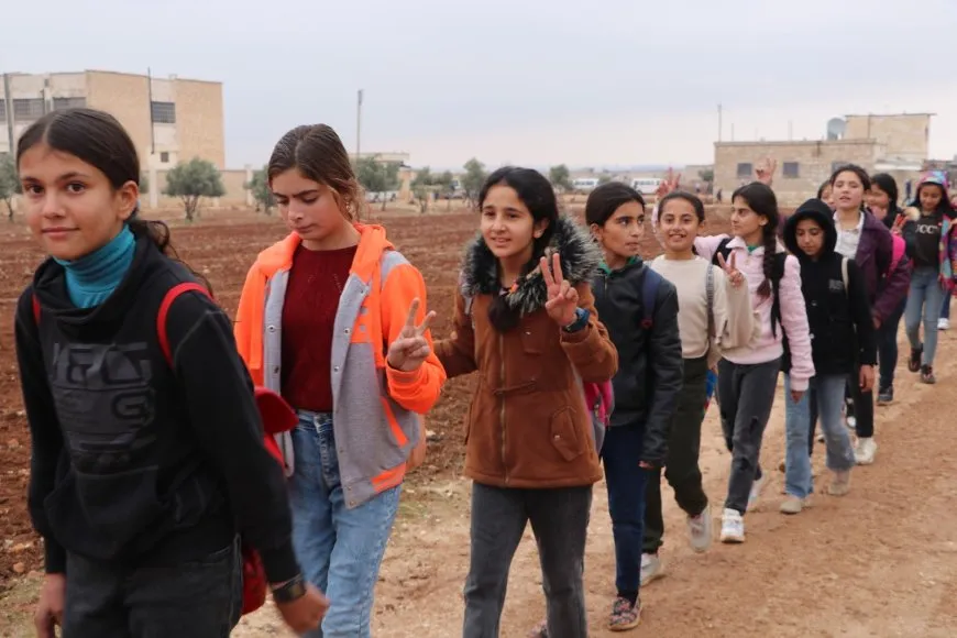Llaman a la unidad de las mujeres durante el Día Internacional para la Eliminación de la Violencia contra la Mujer