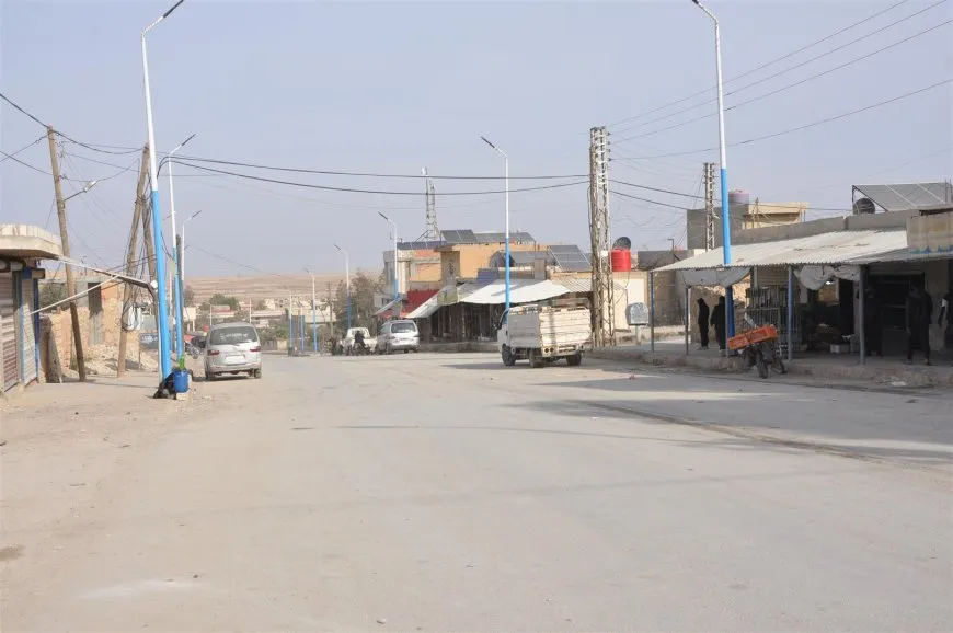 Punto de recogida de ayuda en Al-Hol para apoyar a los desplazados internos de Afrin y Aleppo