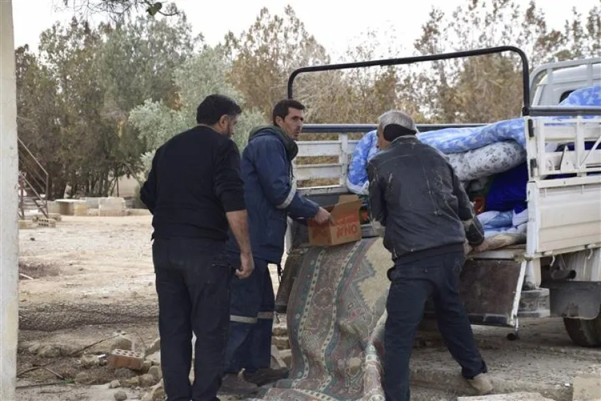 14 familias desplazadas internas recibidas en Tal Tamr mientras la ayuda continúa en Al-Hol