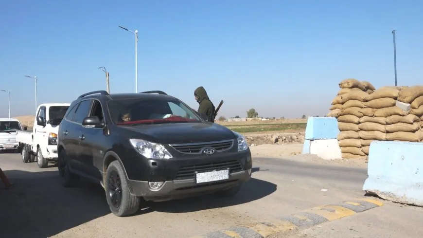 Los esfuerzos de las Fuerzas de Seguridad Interna en la región de Deir ez-Zor continúan estableciendo seguridad y estabilidad