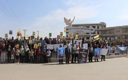 El pueblo de Éufrates exige la expulsión de la ocupación turca del territorio sirio