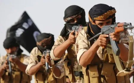 Fuad Hussein: Se necesita cooperación internacional para destruir al ISIS