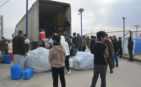 44 familias iraquíes abandonan el campamento de Roj