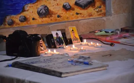 Los manifestantes en la presa de Tishrin abren una exposición en honor a los mártires