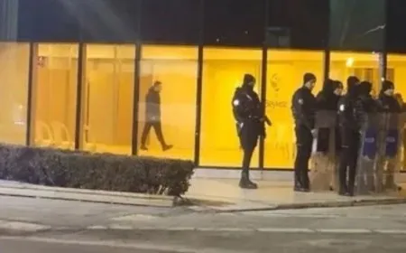 Las autoridades turcas arrestan a 4 personas, incluido un alcalde de Estambul