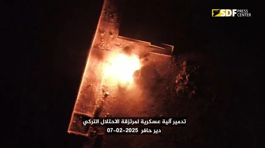 Un vehículo militar perteneciente a mercenarios turcos destruido en Deir Hafir