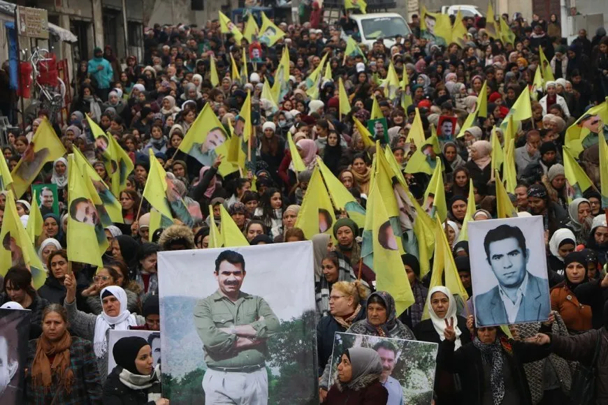 Líder Ocalan: La fase actual obliga a todas las fuerzas a renacer y reformar