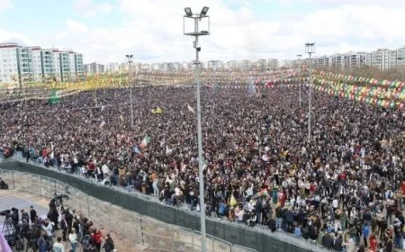 En Newroz, el Secretario General del Federalismo pide un proceso de paz genuino