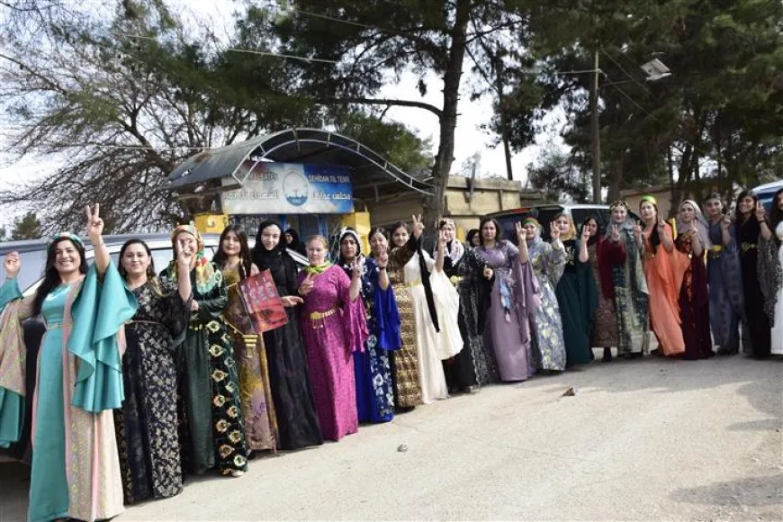 Comienzan las celebraciones del 8 de marzo en el norte y el este de Siria, y en Alepo