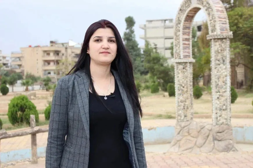 Rûken Ehmed pide una mayor representación de las mujeres en la diplomacia
