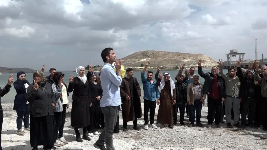 La protesta en la presa de Tishrin continúa por 87º día