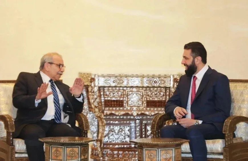 Fuente del gobierno libanés revela temas clave de la visita de Salam a Siria
