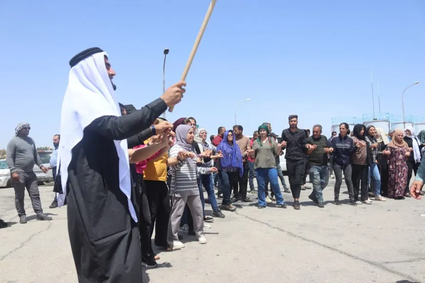 Continúa la protesta popular en la presa de Tishrin