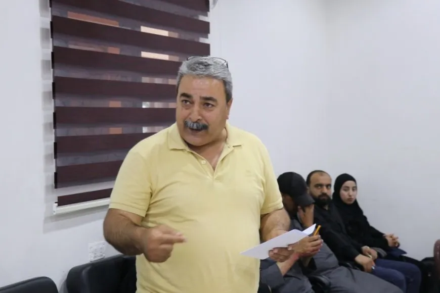 Celebran en Tabqa una mesa redonda sobre la implementación de la justicia transicional