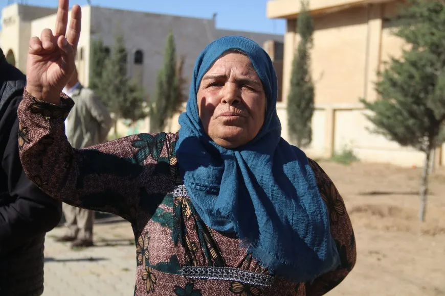 El nuevo convoy de Jazira Canton se dirige a la presa de Tishrin