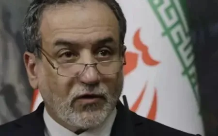 El viceministro de Exteriores iraní visita Arabia Saudí y Catar antes de la llegada de Trump