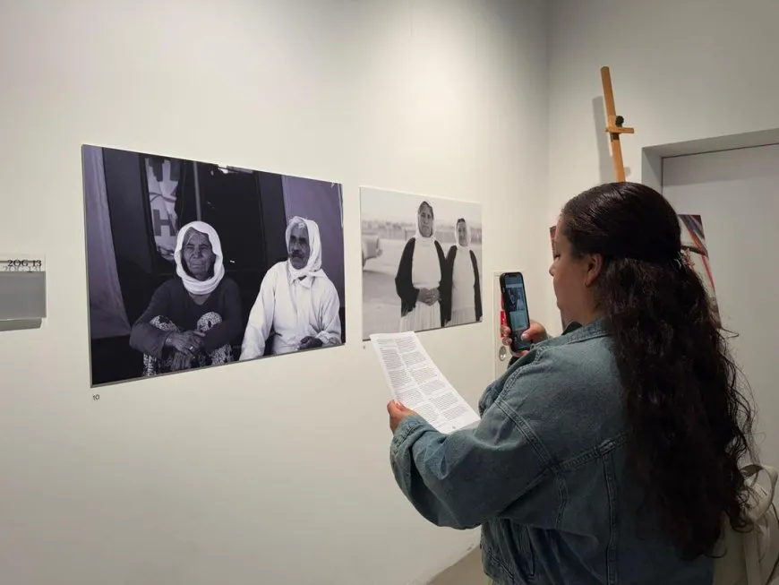 Inauguran en Alemania una exposición fotográfica sobre los campamentos de refugiados yazidíes