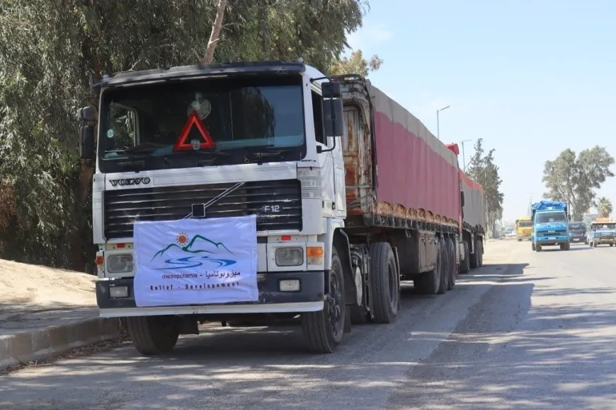 Envían 1500 canastas de alimentos desde el noreste de Siria a las zonas costeras afectadas