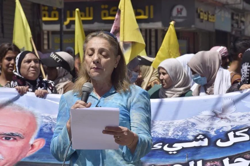 Una manifestación masiva en Hasaka exige la libertad física del líder Ocalan