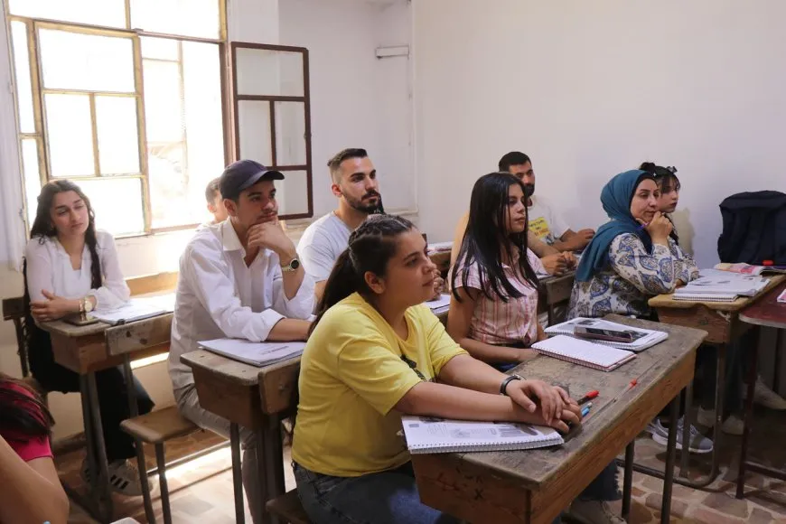 SZK revive el idioma kurdo,m y lo protege de la extinción a través de cursos de capacitación regulares