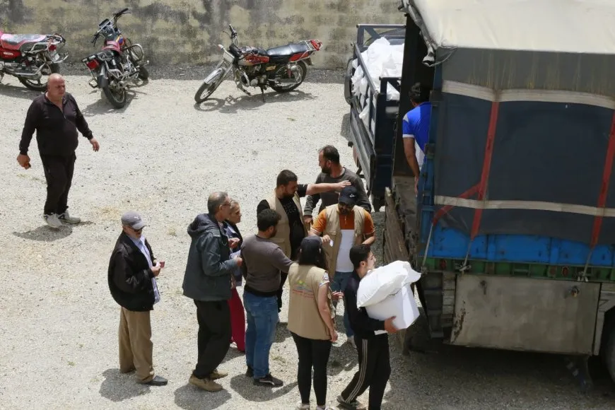 La Asociación de Mesopotamia continúa distribuyendo ayuda humanitaria en Latakia y sus alrededores