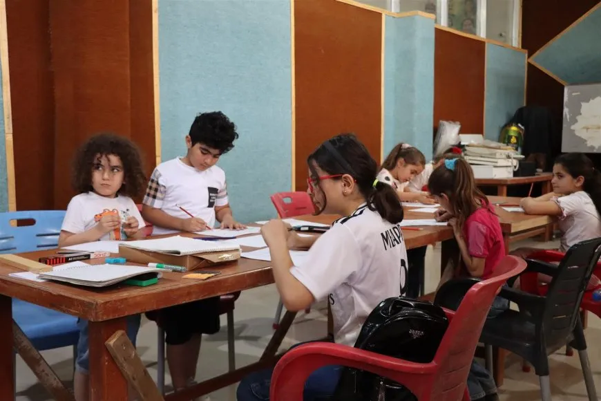 200 escolares aprenderán arte en Dêrik