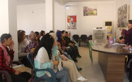 Kongra Star debate el papel de las mujeres en las comunas de Chilaxa