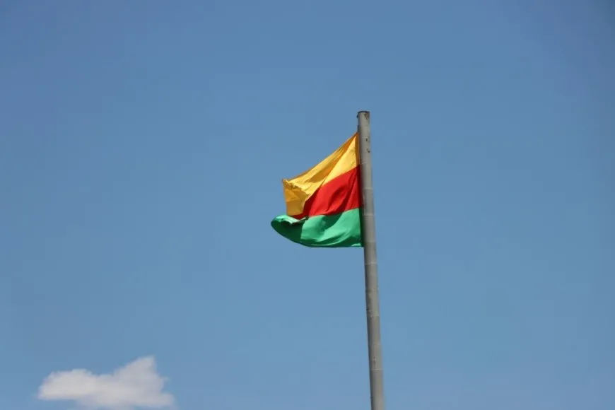 Kobanê se engalana para conmemorar el aniversario de la Revolución del 19 de Julio